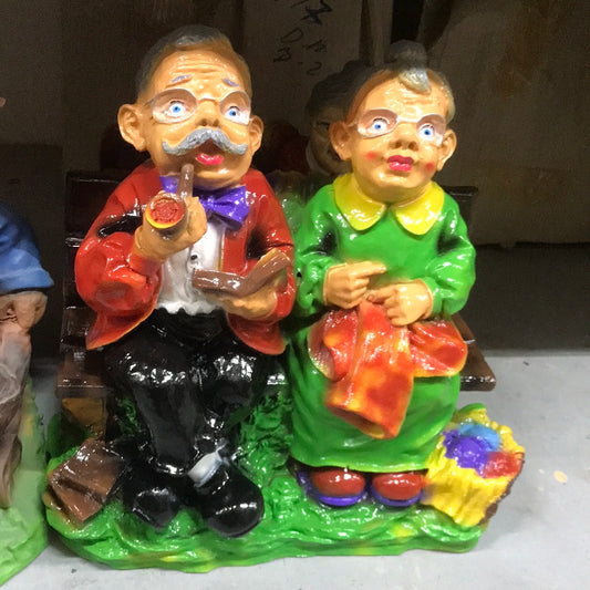 Dedecek a babicka / Ông Bà Liền Nhỡ